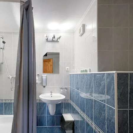 Penzion Portus 3* Μπρατισλάβα