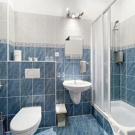 Penzion Portus 3* Μπρατισλάβα